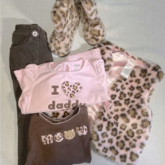 GYMBOREE light pink and brown Cheetah Cat print faux fur boots. Size 9. - Picture 5 of 5